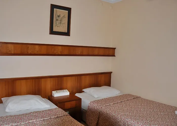 Hotel Tuncer Garden 3*