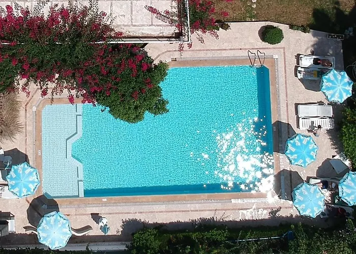 Tuncer Garden Hotel Kemer