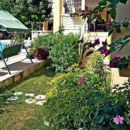 Tuncer Garden Hotel