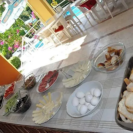 Tuncer Garden 3* Kemer