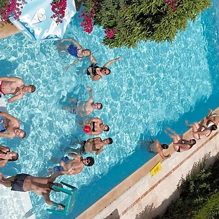 Tuncer Garden Kemer