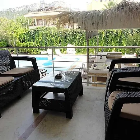 Hotel Tuncer Garden 3*