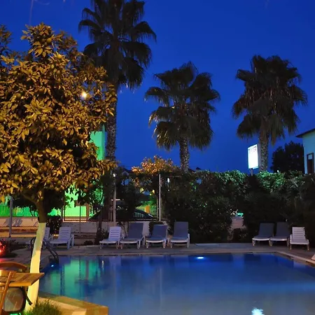 Tuncer Garden Hotel 3*