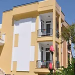 Tuncer Garden 3*