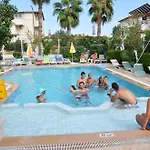 Tuncer Garden 3*