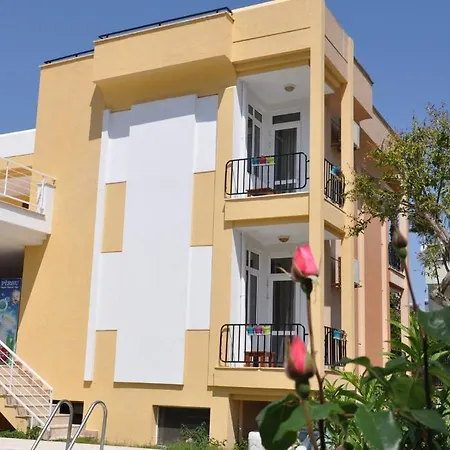 Tuncer Garden Otel Kemer