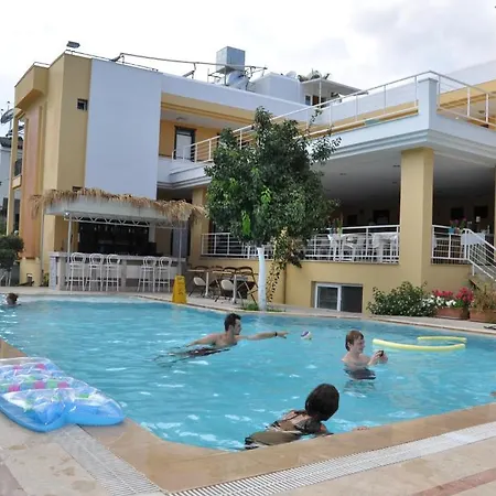 Tuncer Garden Otel Kemer