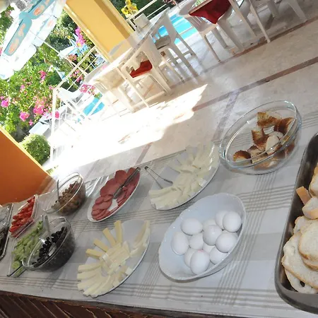 Tuncer Garden Otel