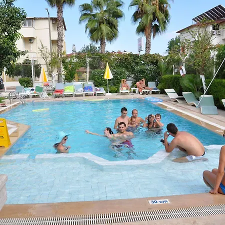 Tuncer Garden 3*